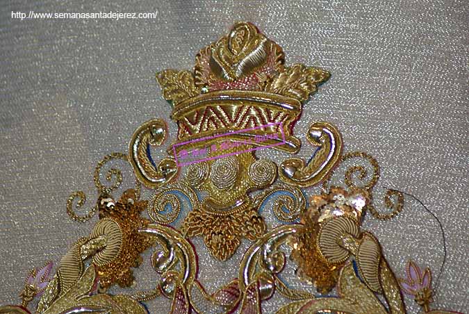Detalle de los bordados de la Saya de la Coronación Canonica de María Santísima del Valle