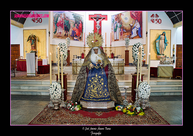 Besamanos extraordinario de María Santísima del Valle con motivo del III Aniversario de su Coronación Canónica (1 de noviembre de 2011)