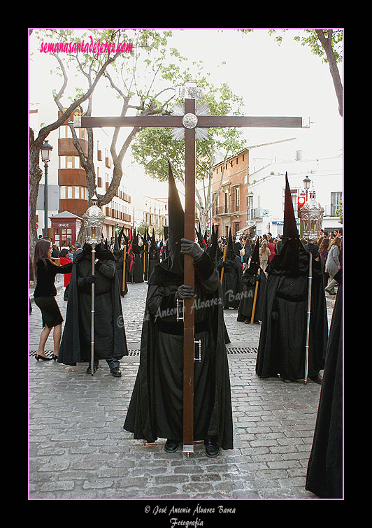 Cruz de Guía de la Hermandad del Santo Entierro