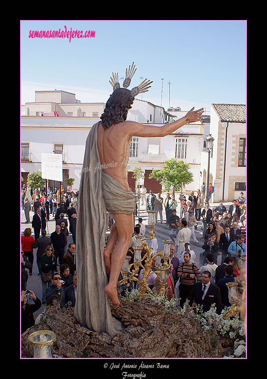 Paso del Santísimo Cristo Resucitado