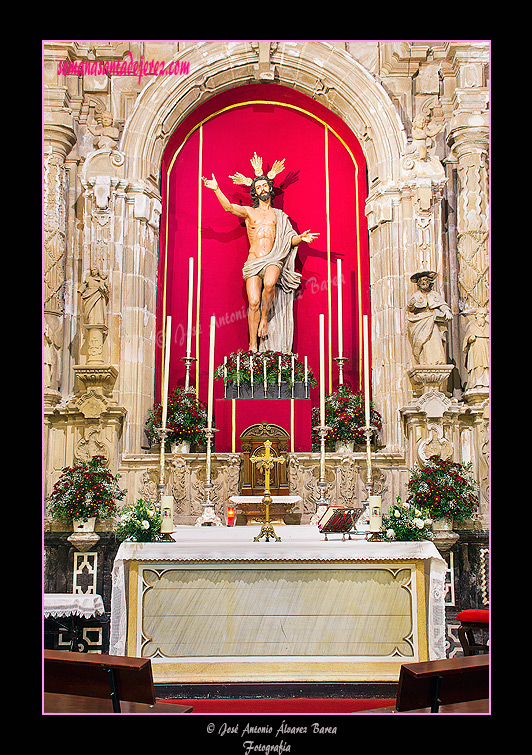 Altar de Cultos del Santísimo Cristo Resucitado 2011