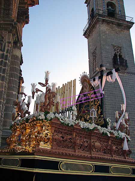 Paso de María Santísima del Consuelo