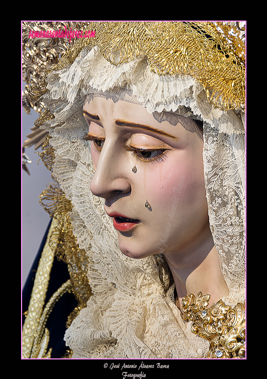 Besamanos de María Santísima del Consuelo (18 de marzo de 2012)