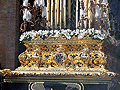 Frontal de la canastilla del paso de María Santísima del Consuelo