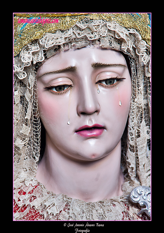 Angustia de María, Madre de la Iglesia