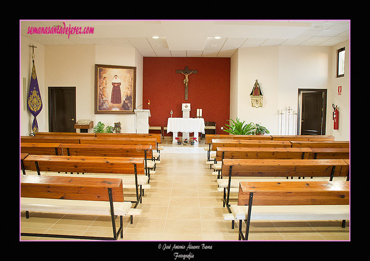 Interior del Centro Parroquial Santa Ángela de la Cruz