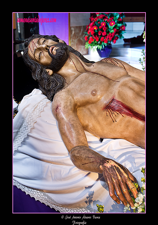 Santísimo Cristo de la Sagrada Mortaja