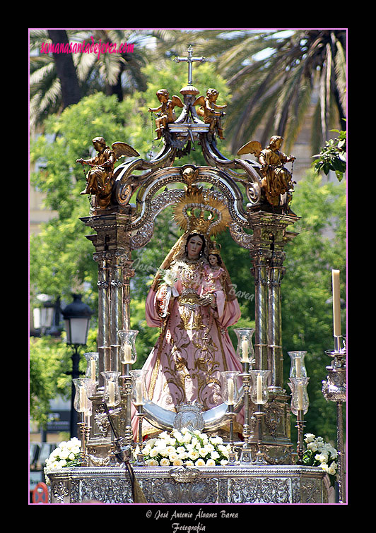 Paso de Nuestra Señora del Rosario de los Montañeses
