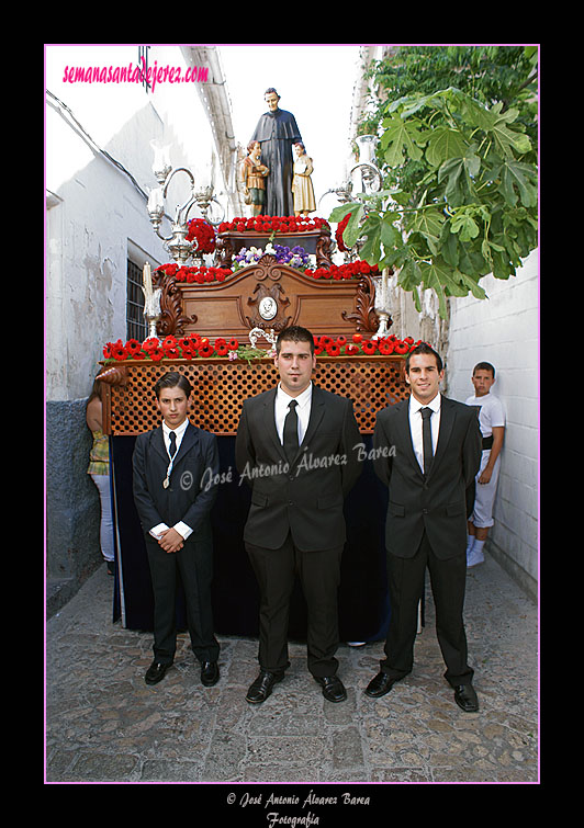 Procesión de María Auxiliadora (c/Cabezas)