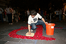 Montaje de alfombras para el Corpus