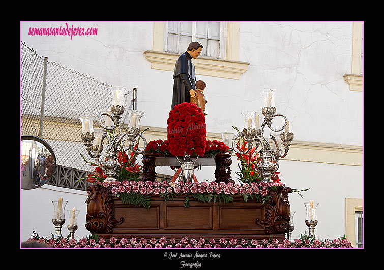 Procesión de María Auxiliadora (Colegio calle Cabezas)