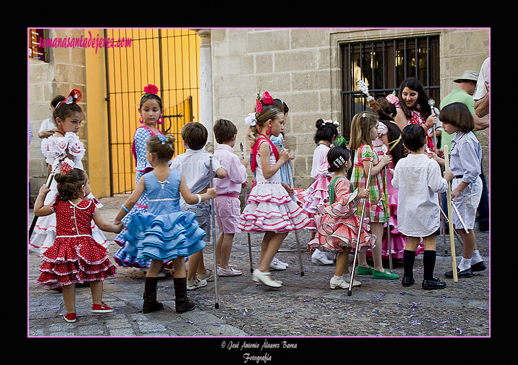 Procesión de la Cruz de Mayo de la Hermandad de la Lanzada
