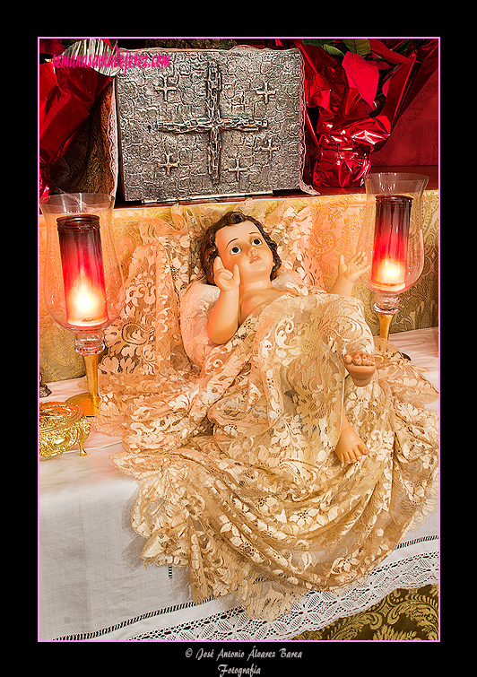 Niño Jesús - Capilla de María Santísima del Consuelo - Navidad 2011