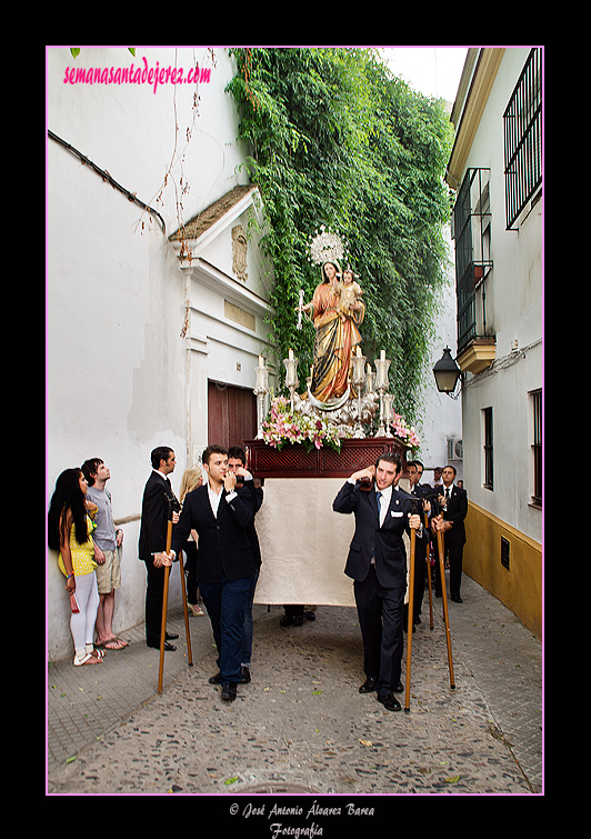Traslado de la Virgen del Rosario del Beaterio a la Iglesia de San Miguel