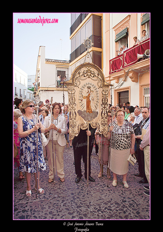 Presidencia del Simpecado de la Hermandad del Carmen