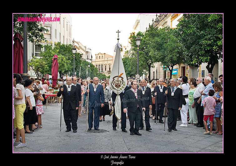 Presidencia del Estandarte de la Hermandad del Carmen