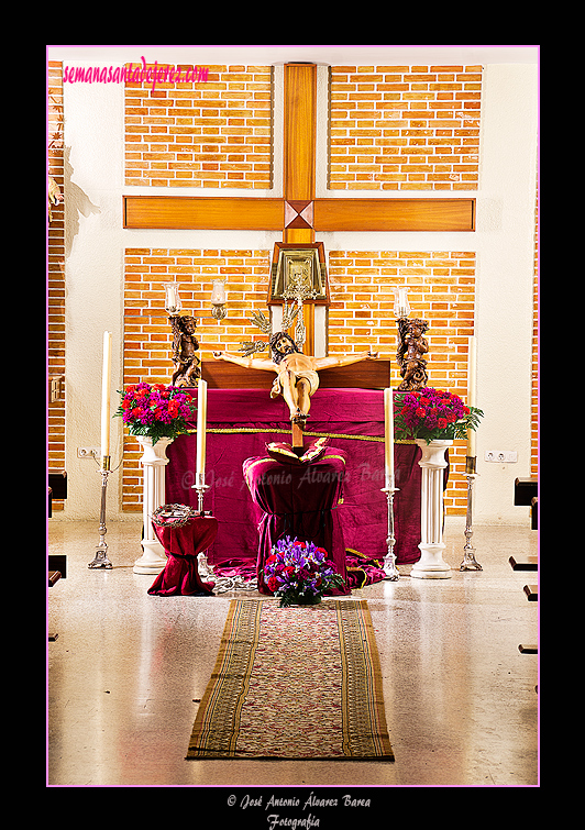 Besapiés del Santísimo Cristo de los Estudiantes (Colegio de María Auxiliadora calle Cabezas) (30 de marzo de 2012)